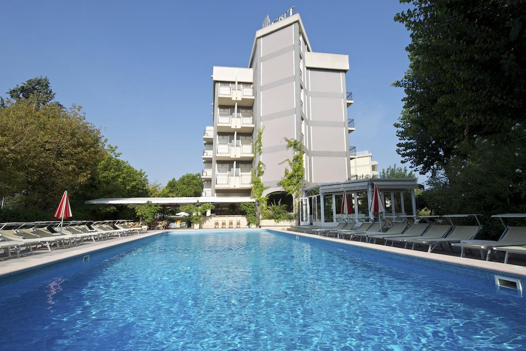 Hotel President Cattolica Exterior photo